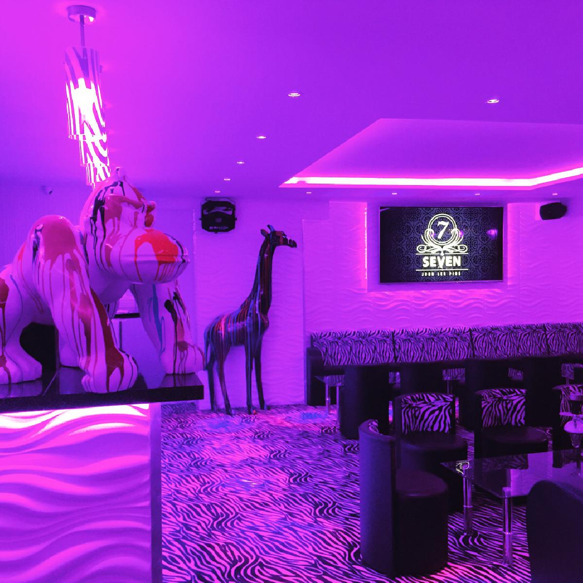 Seven Luxury Hookah Lounge 