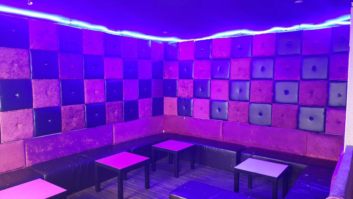 Lazare Chicha Lounge 