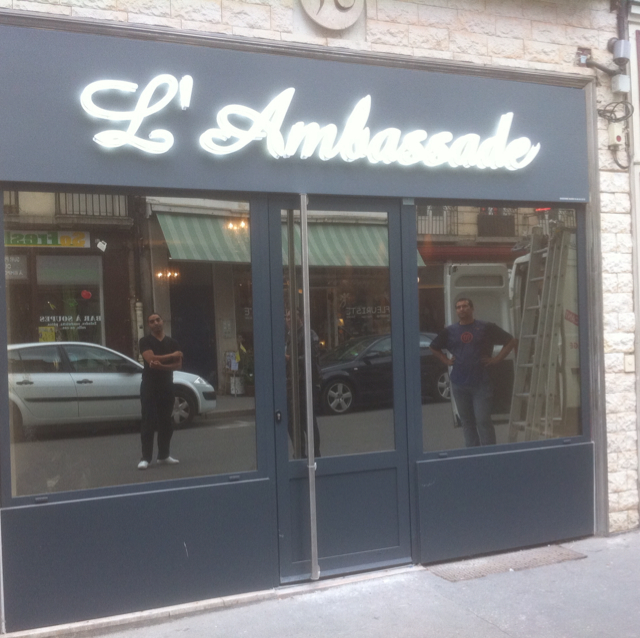 L'AMBASSADE CHICHA