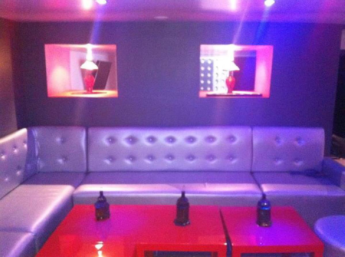 Darkoom Lounge 