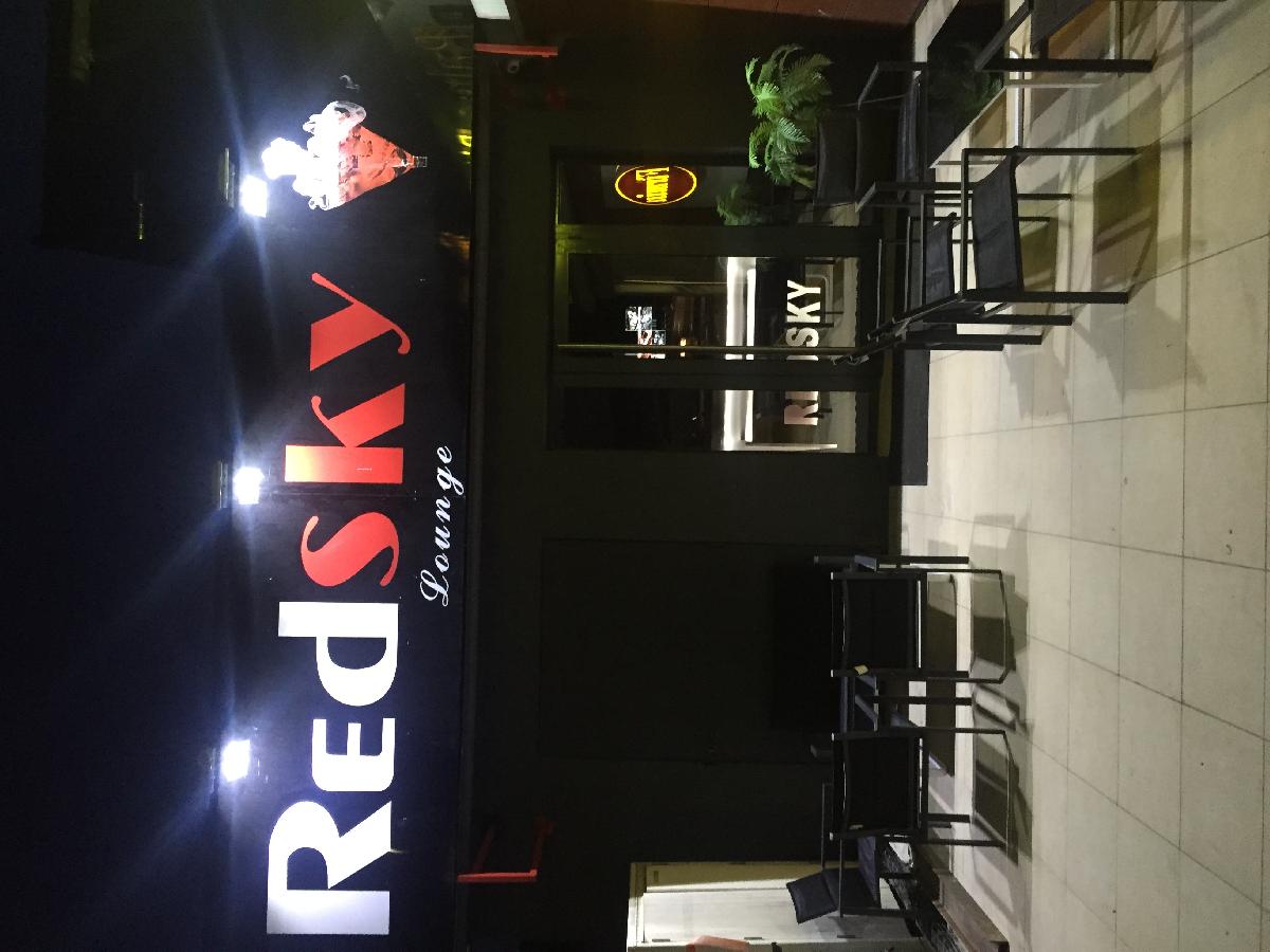 L'Appart Devient REDSKY