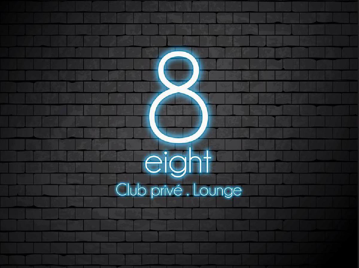 Le EIGHT Club Lounge